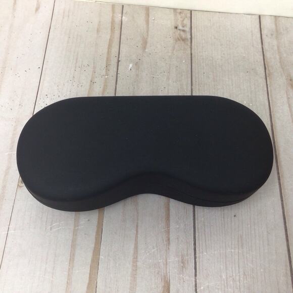 Carrera Eyewear Hard Glasses Case With Lens Wipe Black Red Logo Sunglasses Case - Picture 4 of 4